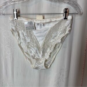 Vintage Lejaby Floral Bottoms